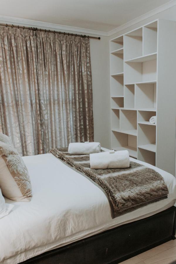 Bloemendal Wine Estate Accommodation Кейптаун Екстериор снимка